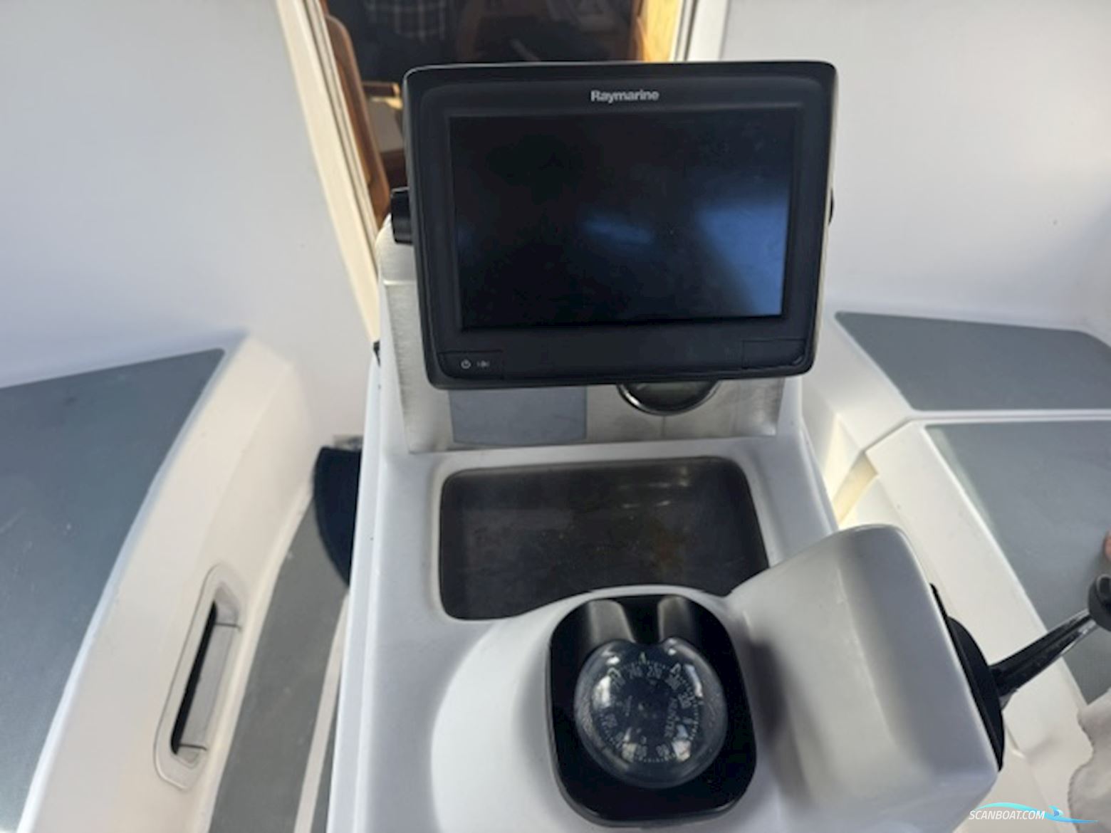Hunter 290