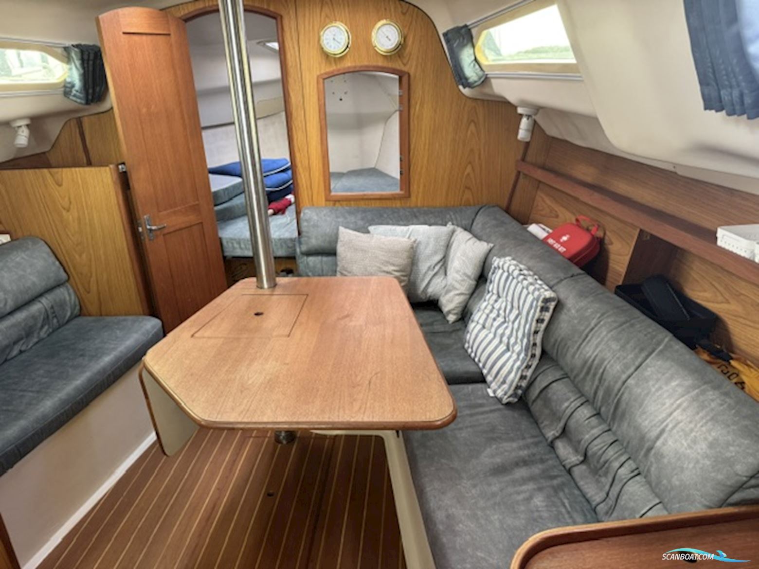Hunter 290