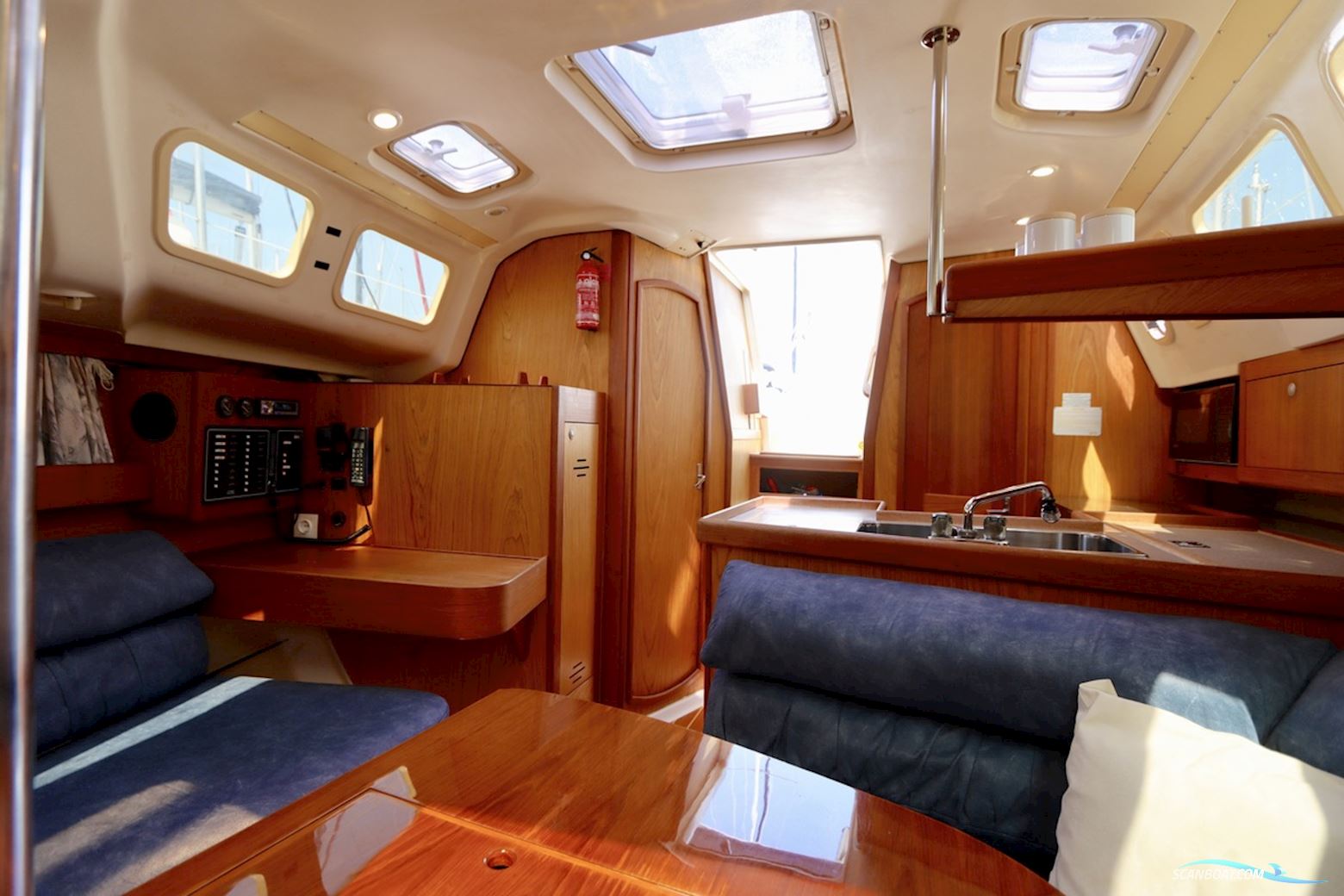 Hunter 340