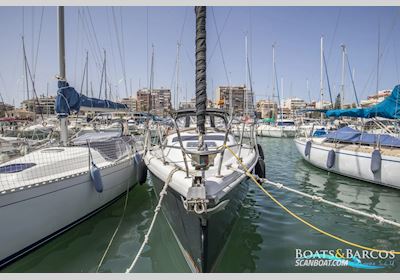 Hunter 340 Sejlbåd 2000, med Yanmar motor, Spanien