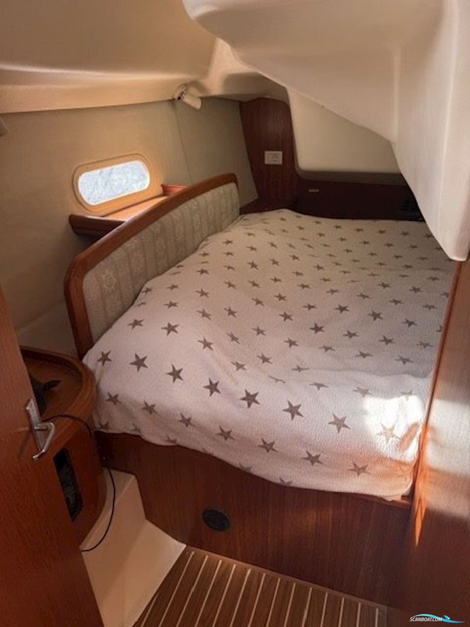 Hunter 356