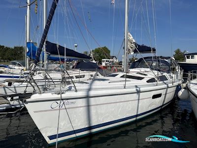 Hunter 410 Sejlbåd 2000, med Yanmar
 motor, Danmark