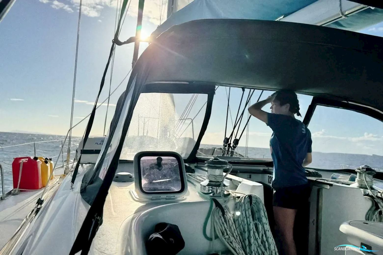Hunter 410