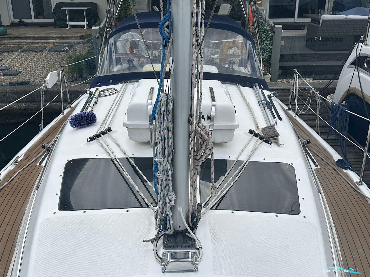 Hunter Legend 33