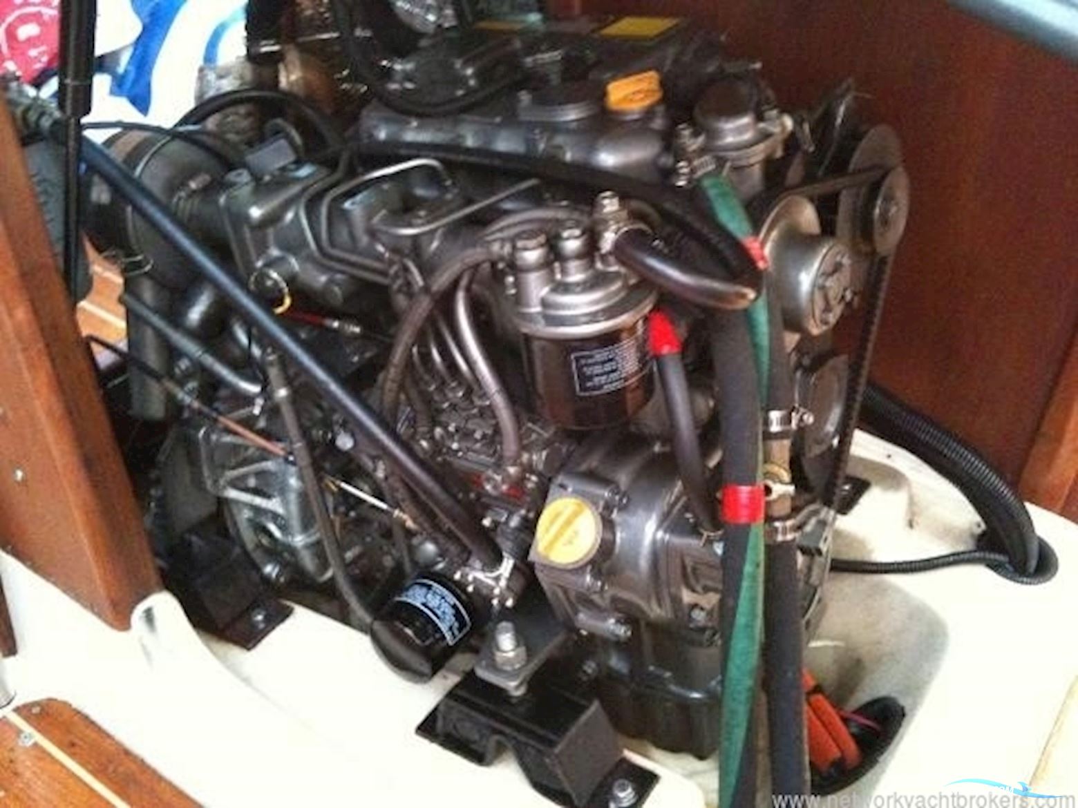 Hunter Legend 376