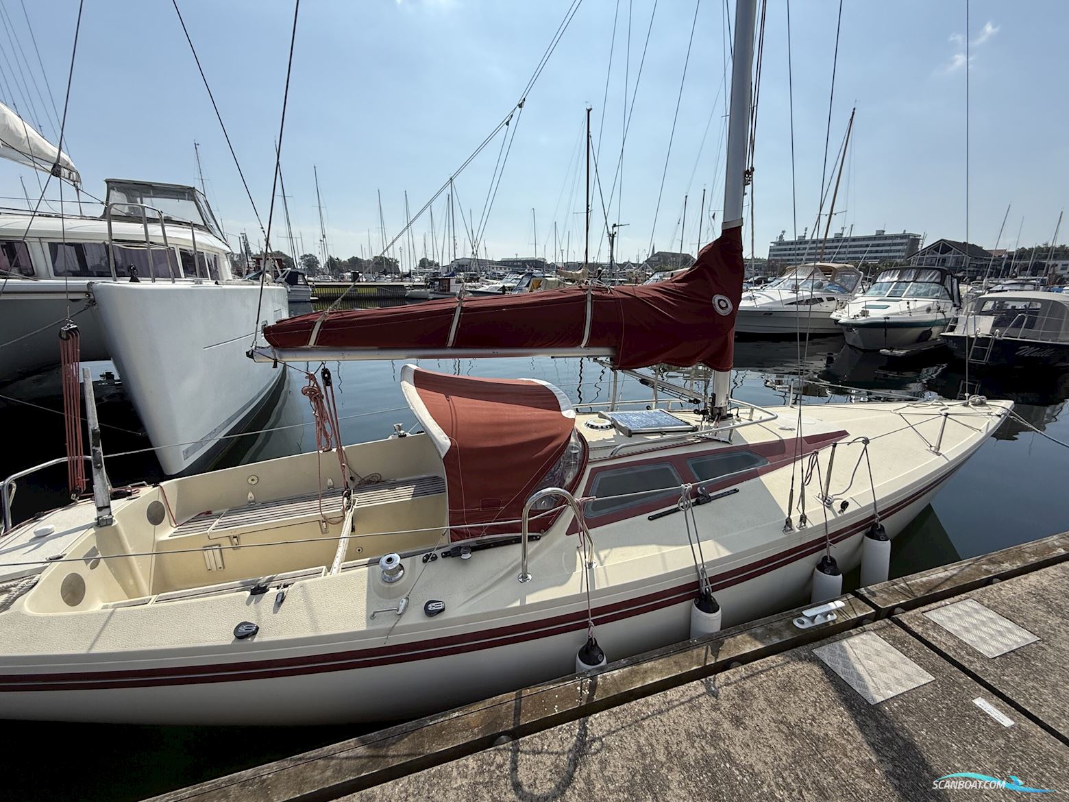 International 806, Solgt