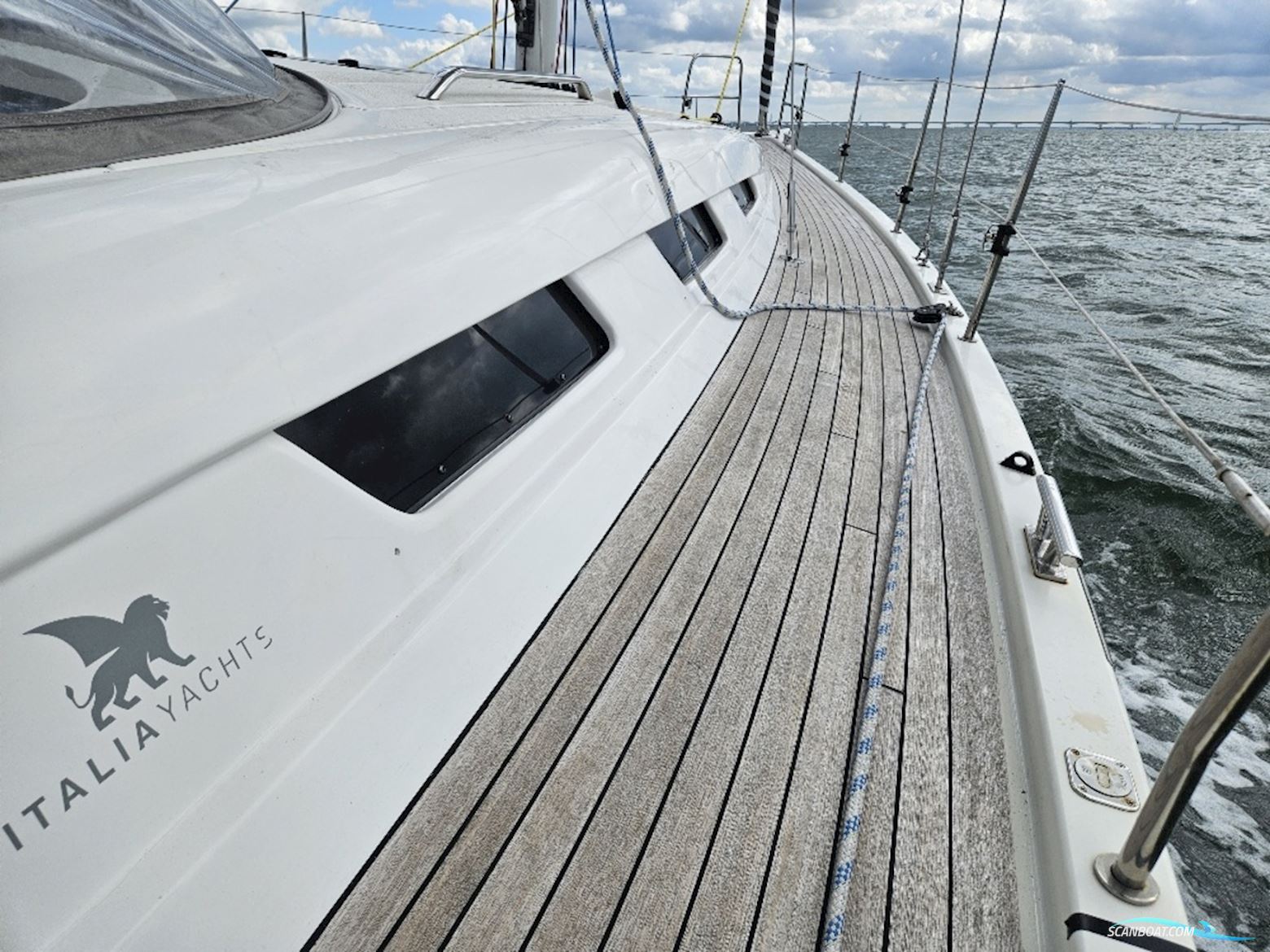Italia Yachts 12.98