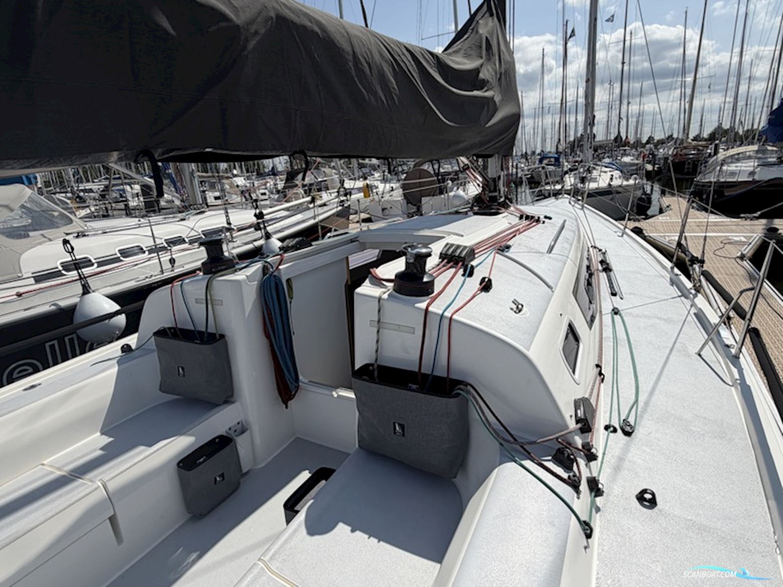 J/112E