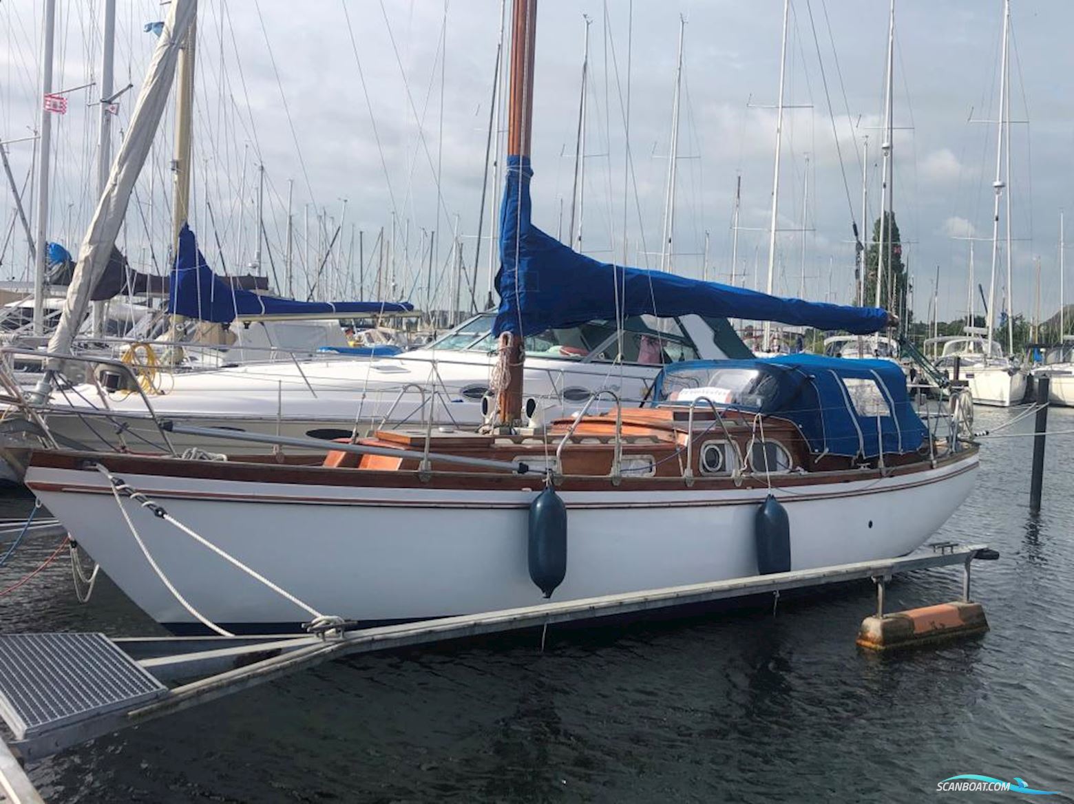 Jacobssons Fantasi 31 Sejlbåd 1967, med Volvo Penta 2003 motor, Tyskland