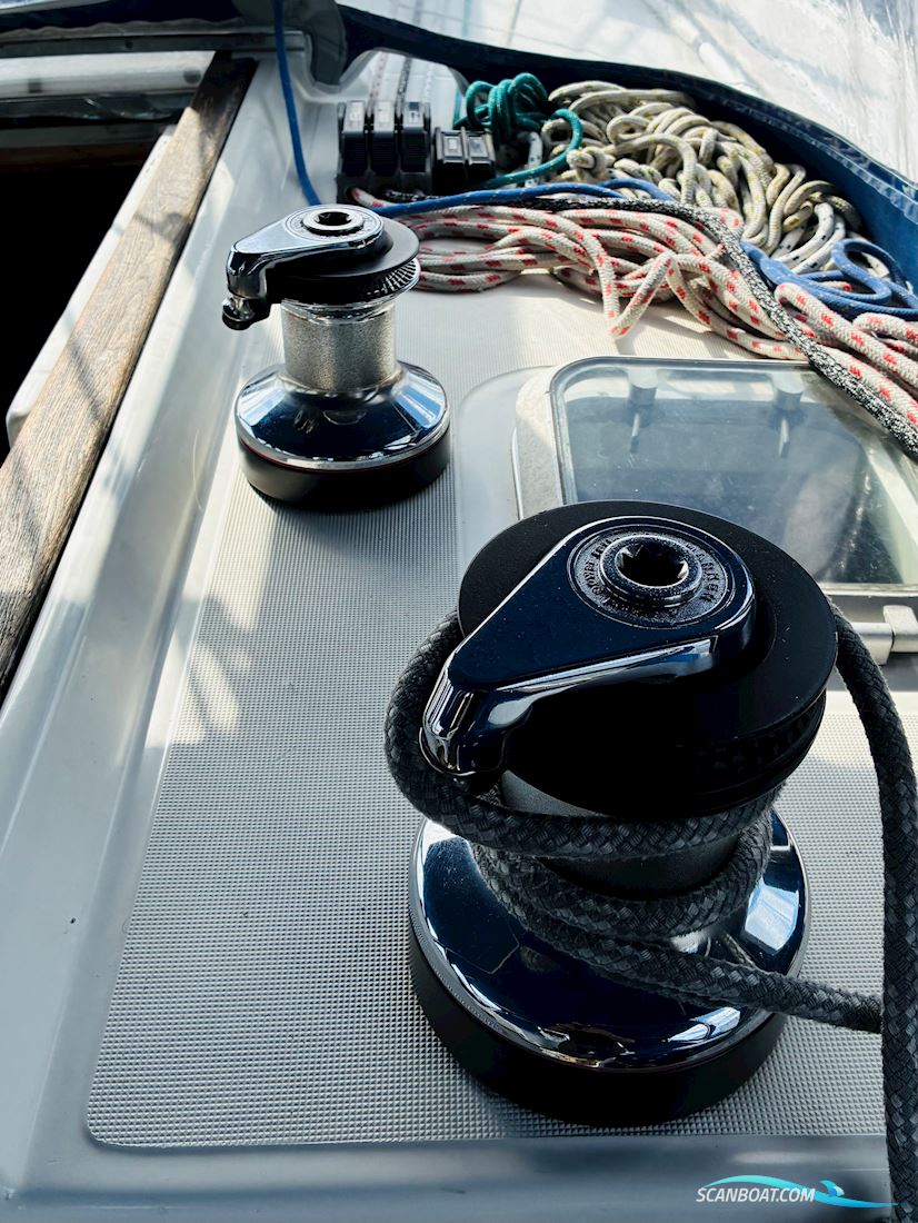 Jeaneau Sun Odyssey 42.2