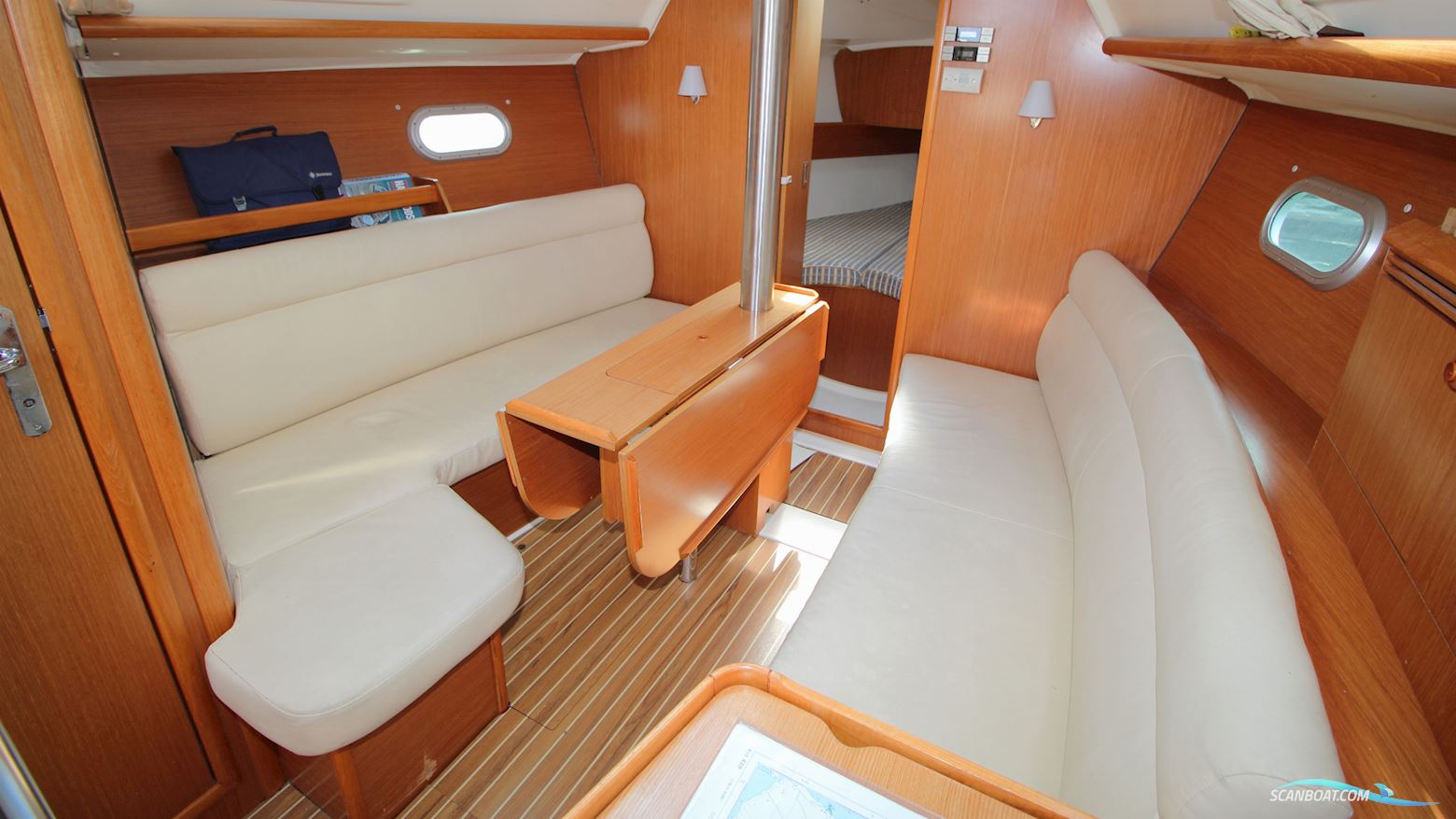Jeanneau 32 Sun Odyssey Legende