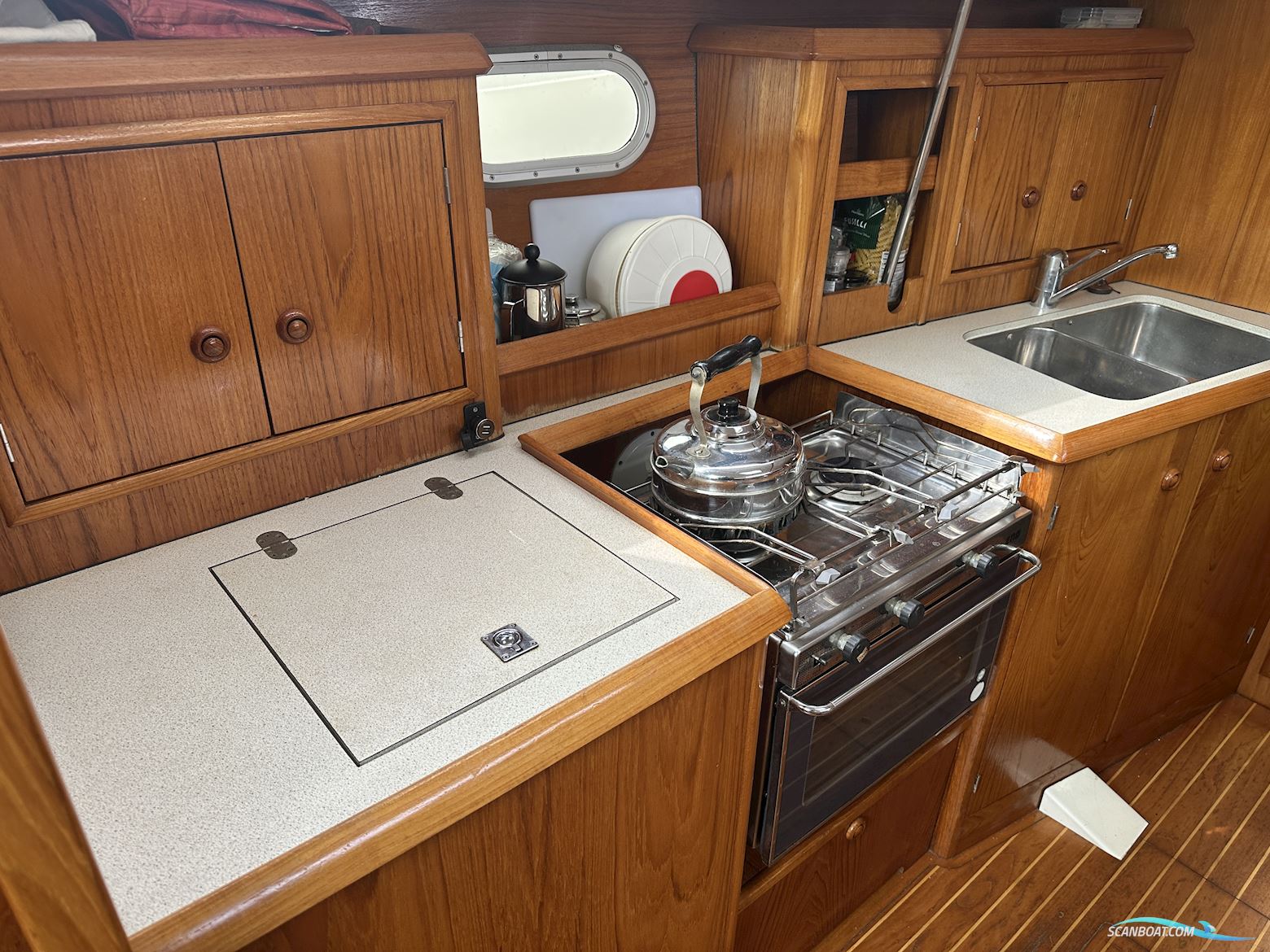 Jeanneau 342