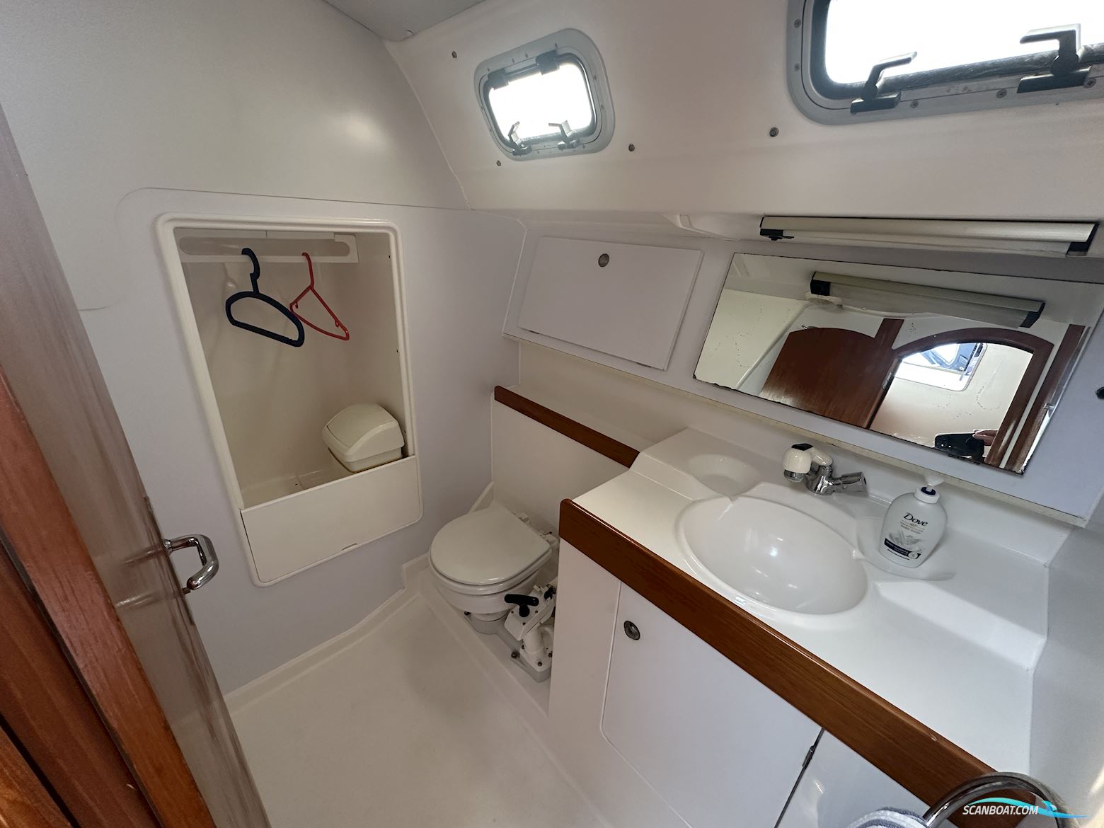 Jeanneau 342