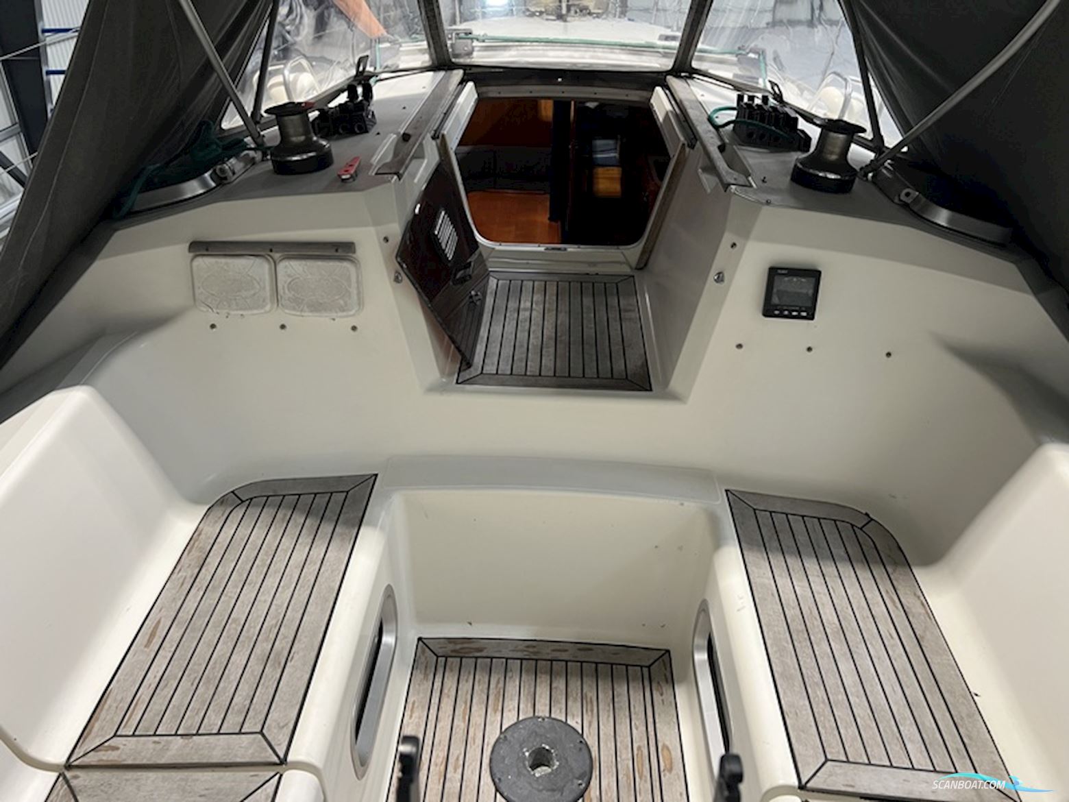 Jeanneau 39
