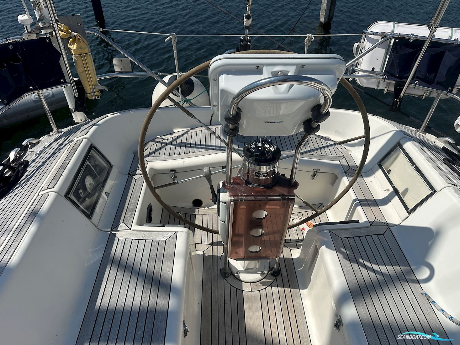 Jeanneau 44 Sun Magic