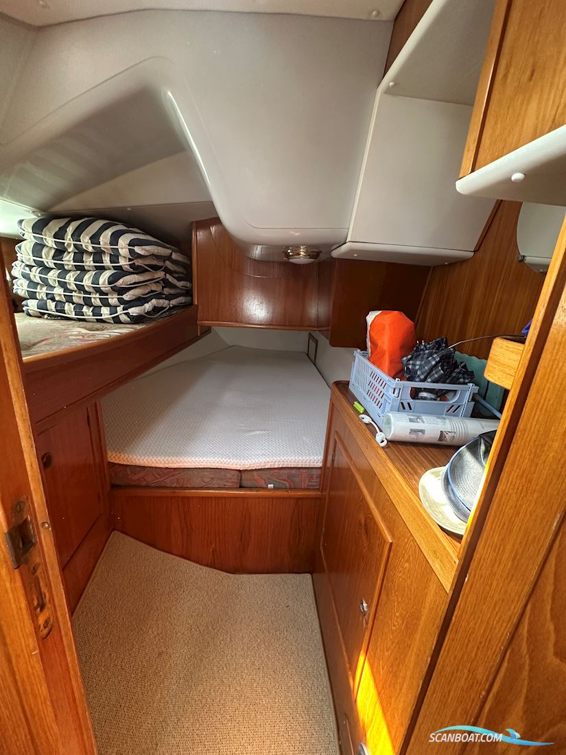Jeanneau 44 Sun Magic
