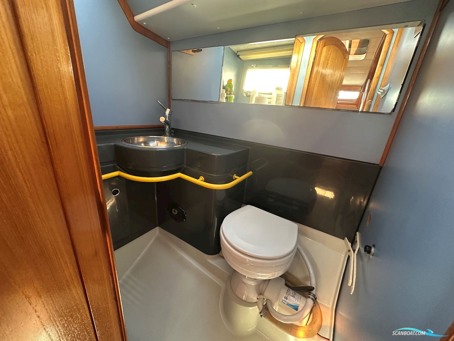 Jeanneau 44 Sun Magic