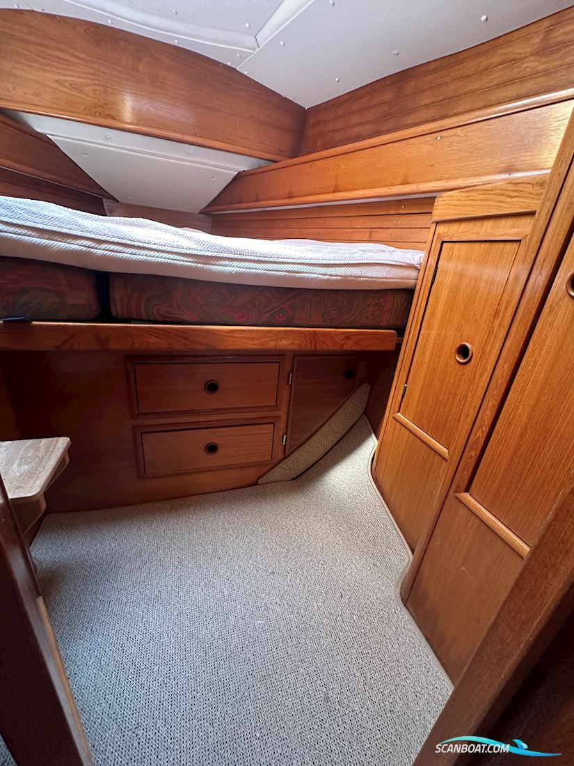 Jeanneau 44 Sun Magic