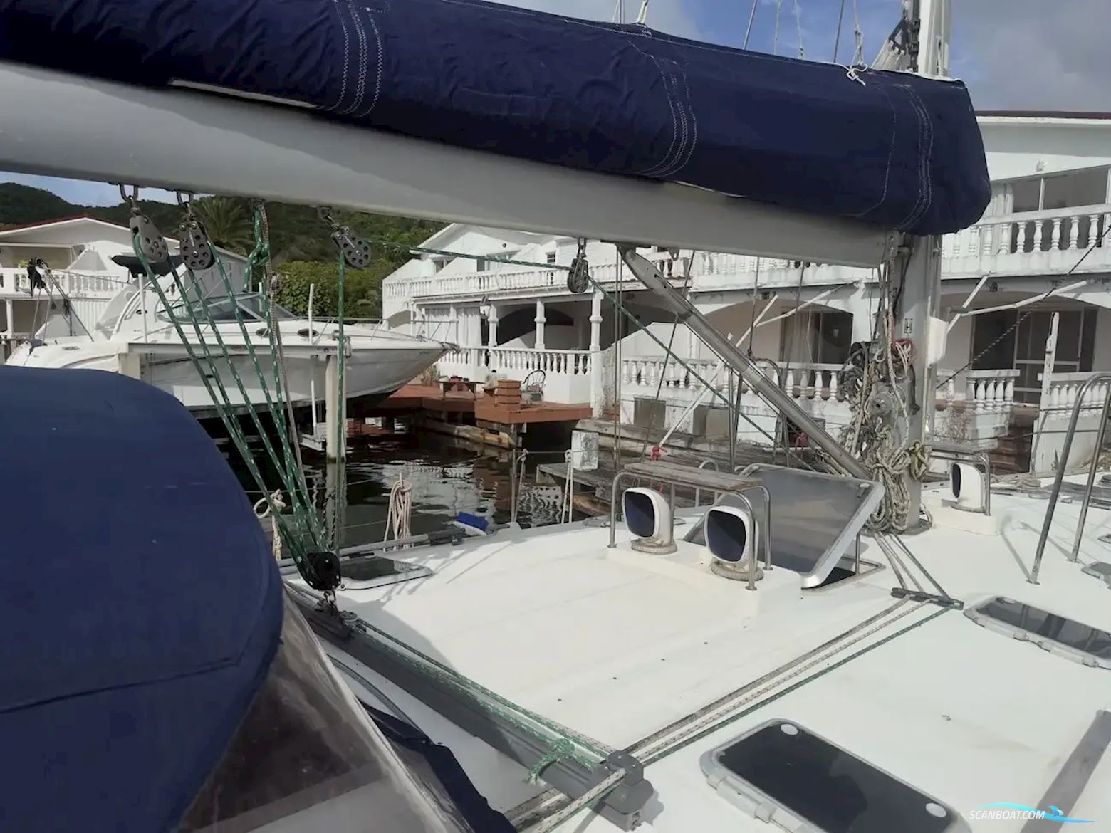 Jeanneau 51.1