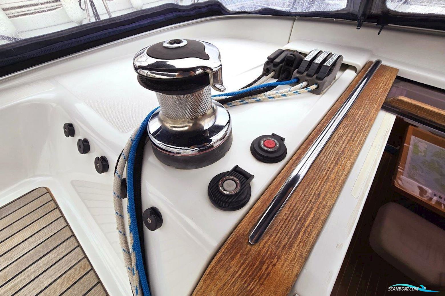 Jeanneau 53