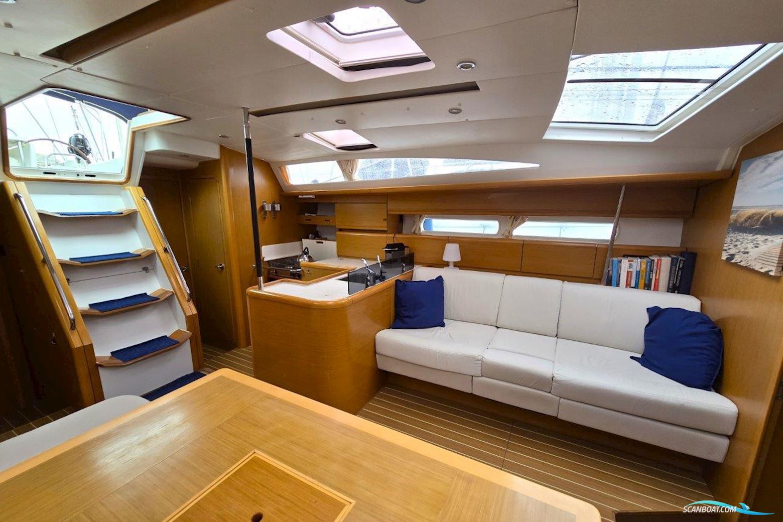Jeanneau 53