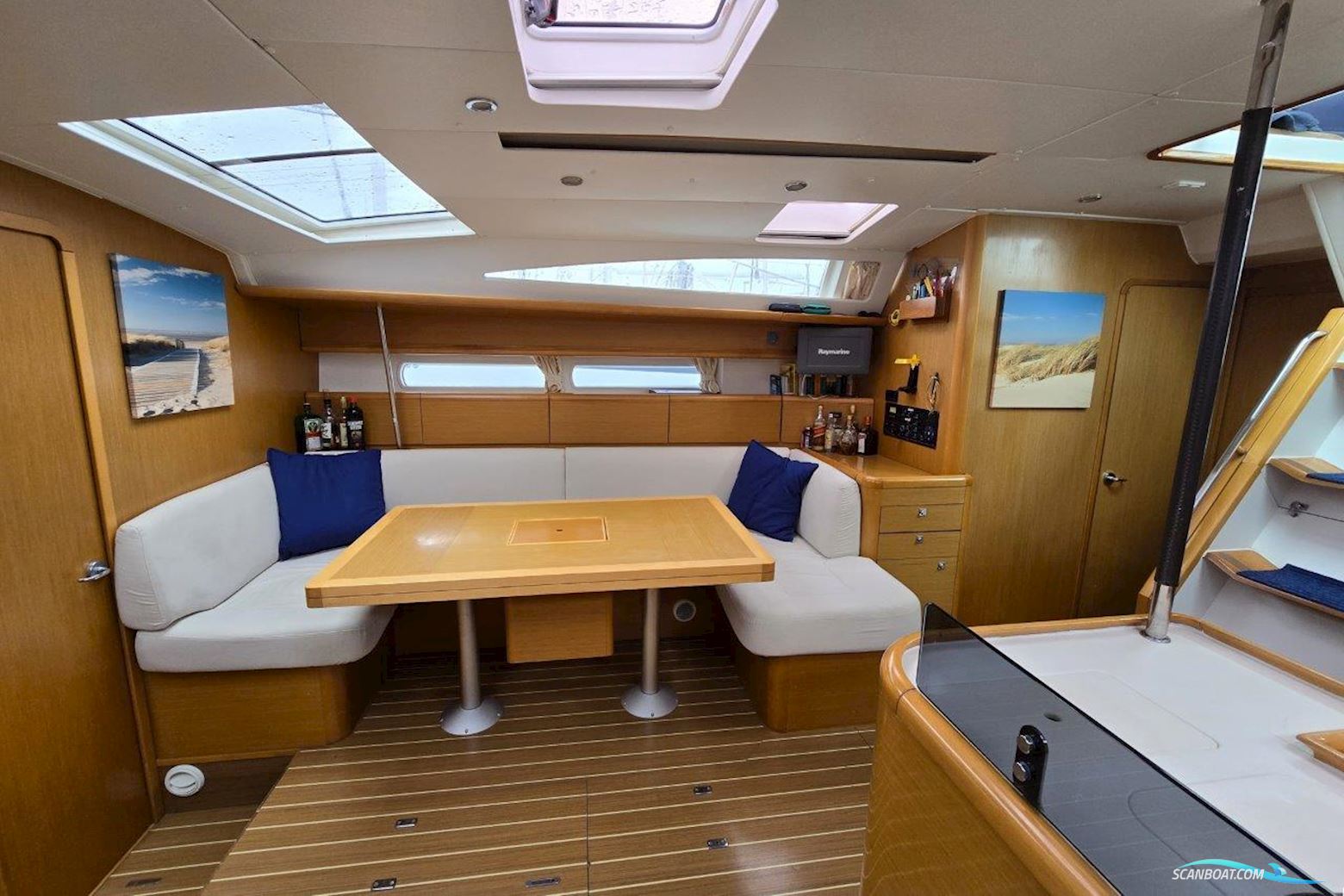 Jeanneau 53