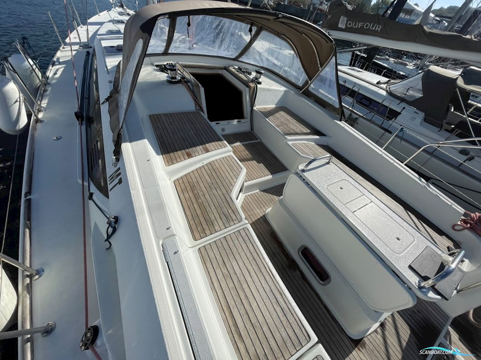 Jeanneau 53
