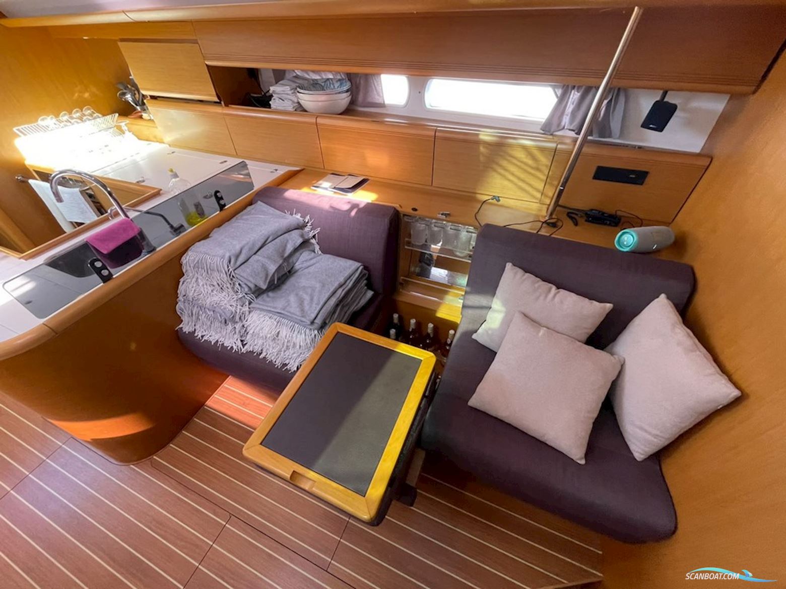 Jeanneau 53