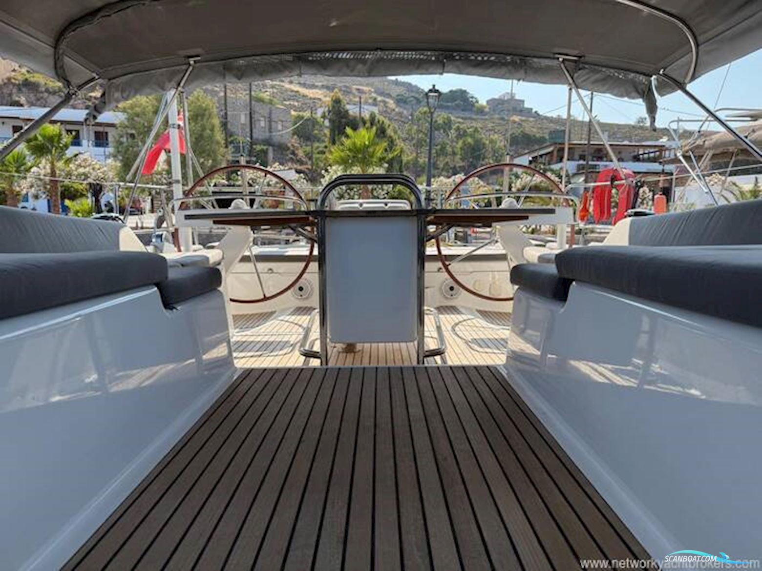 Jeanneau 57
