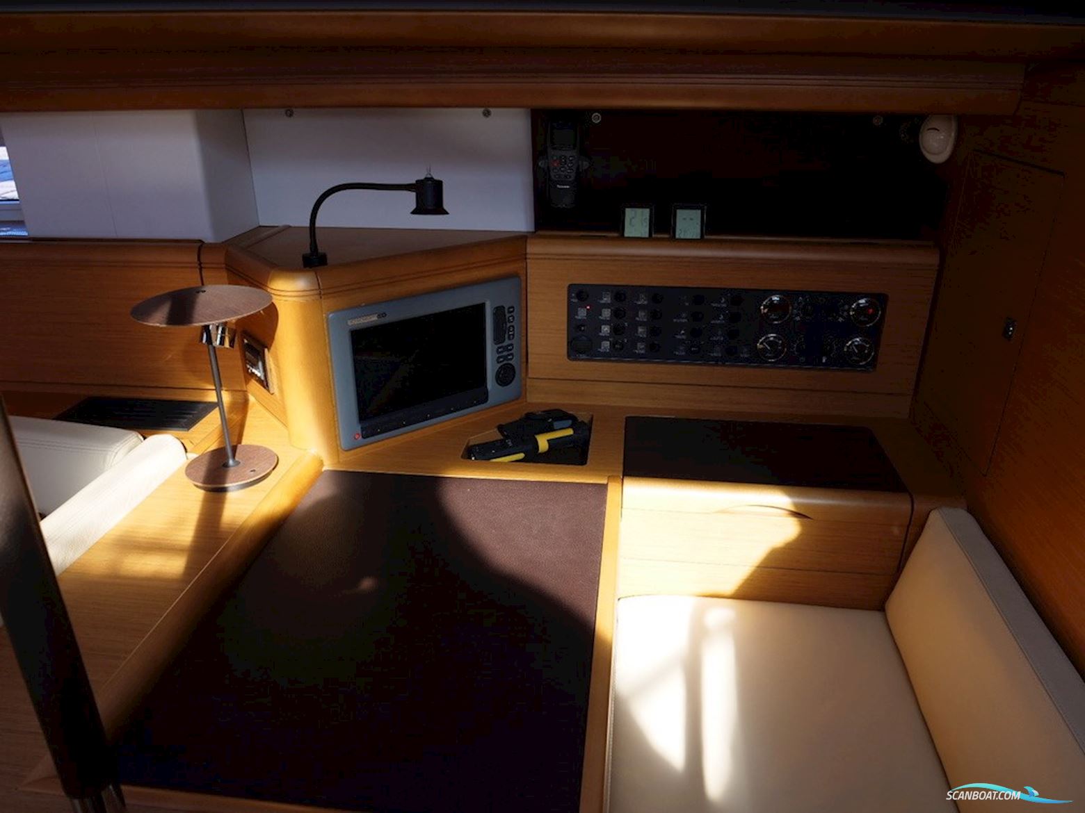 Jeanneau 57 Version 3 Cabin