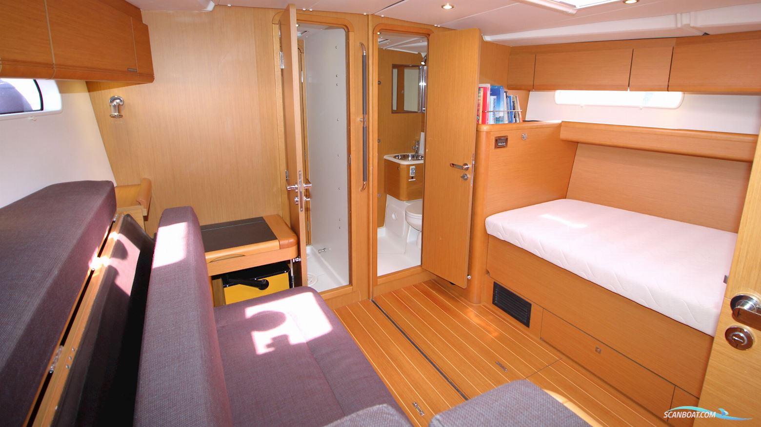 Jeanneau 57 Yacht