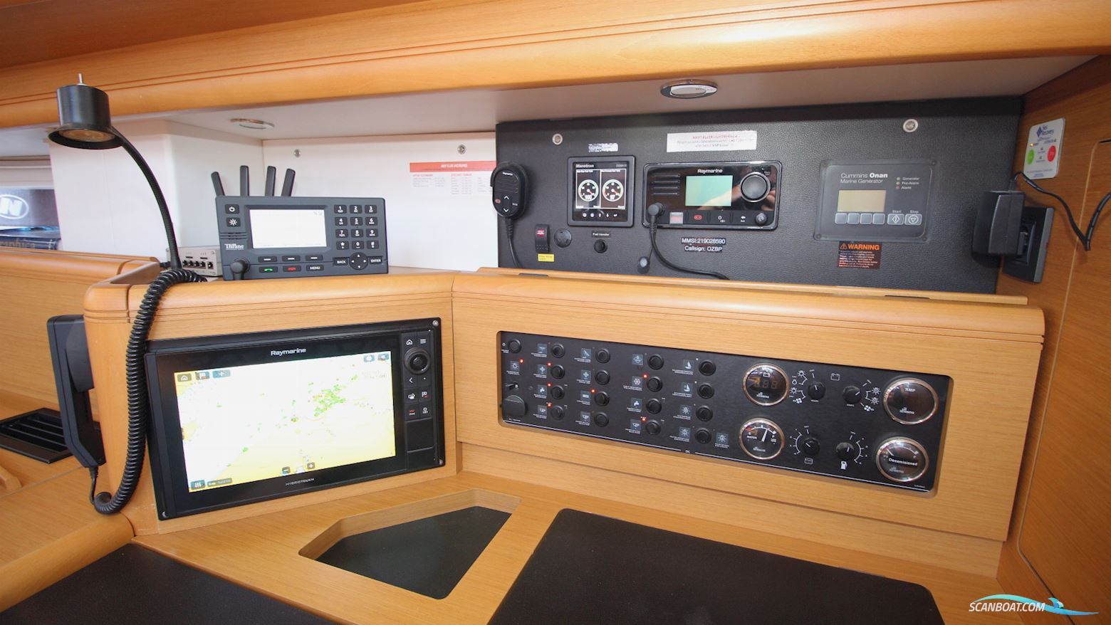 Jeanneau 57 Yacht