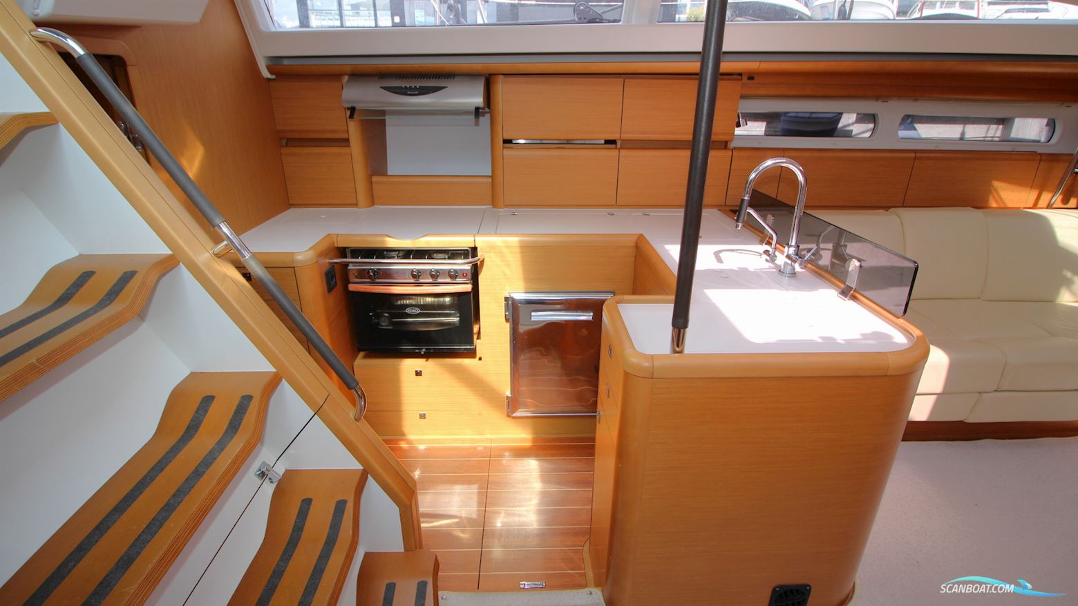 Jeanneau 57 Yacht