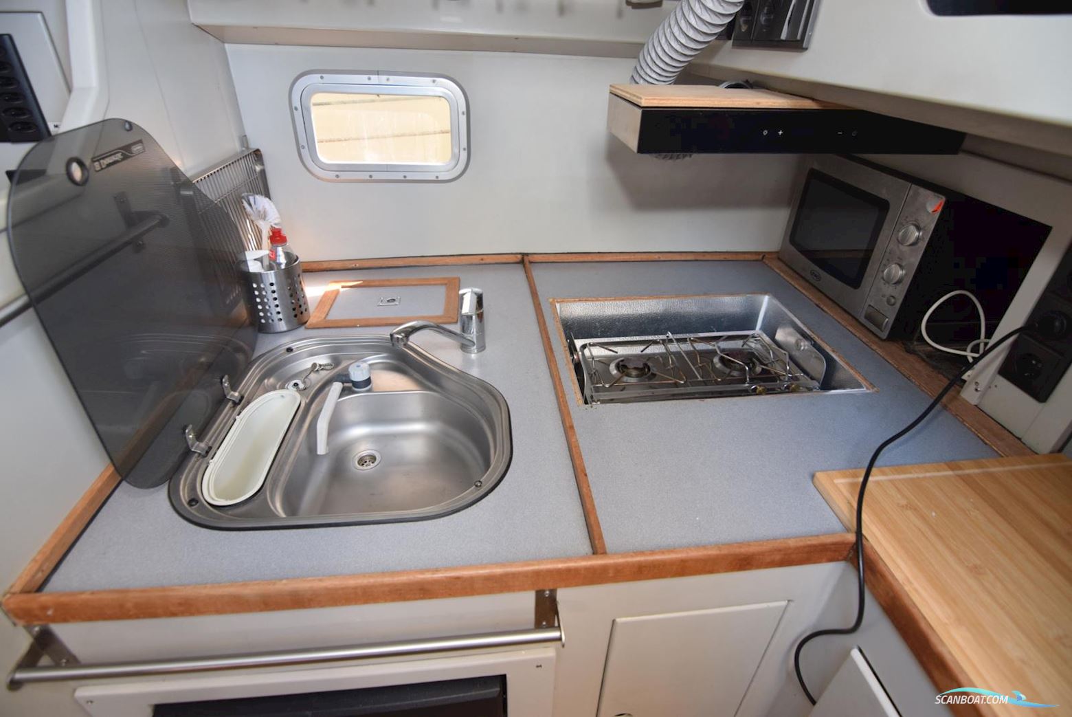 Jeanneau Gin Fizz 38