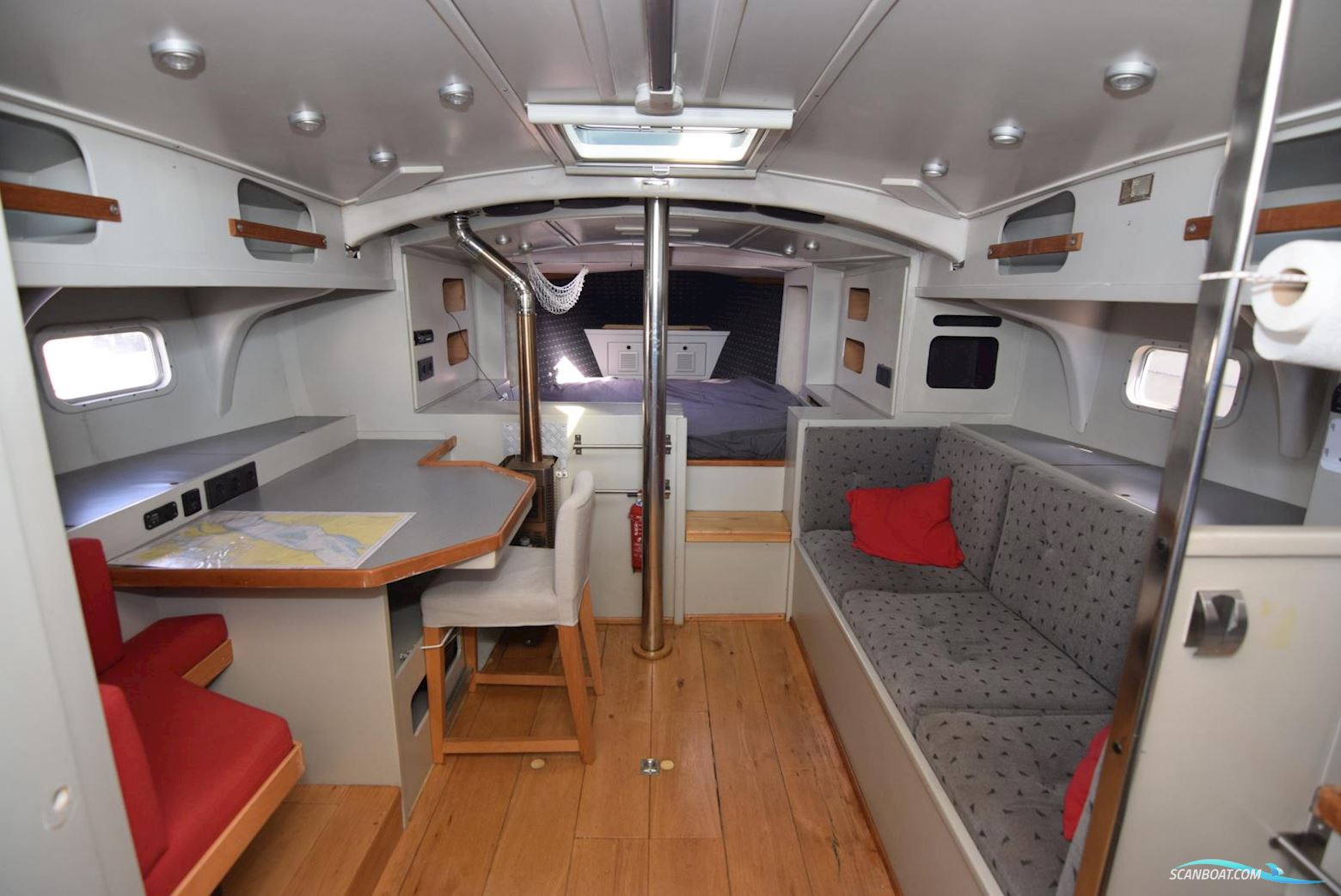 Jeanneau Gin Fizz 38