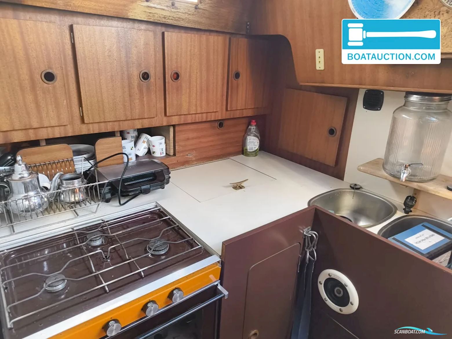 Jeanneau Gin Fizz Ketch