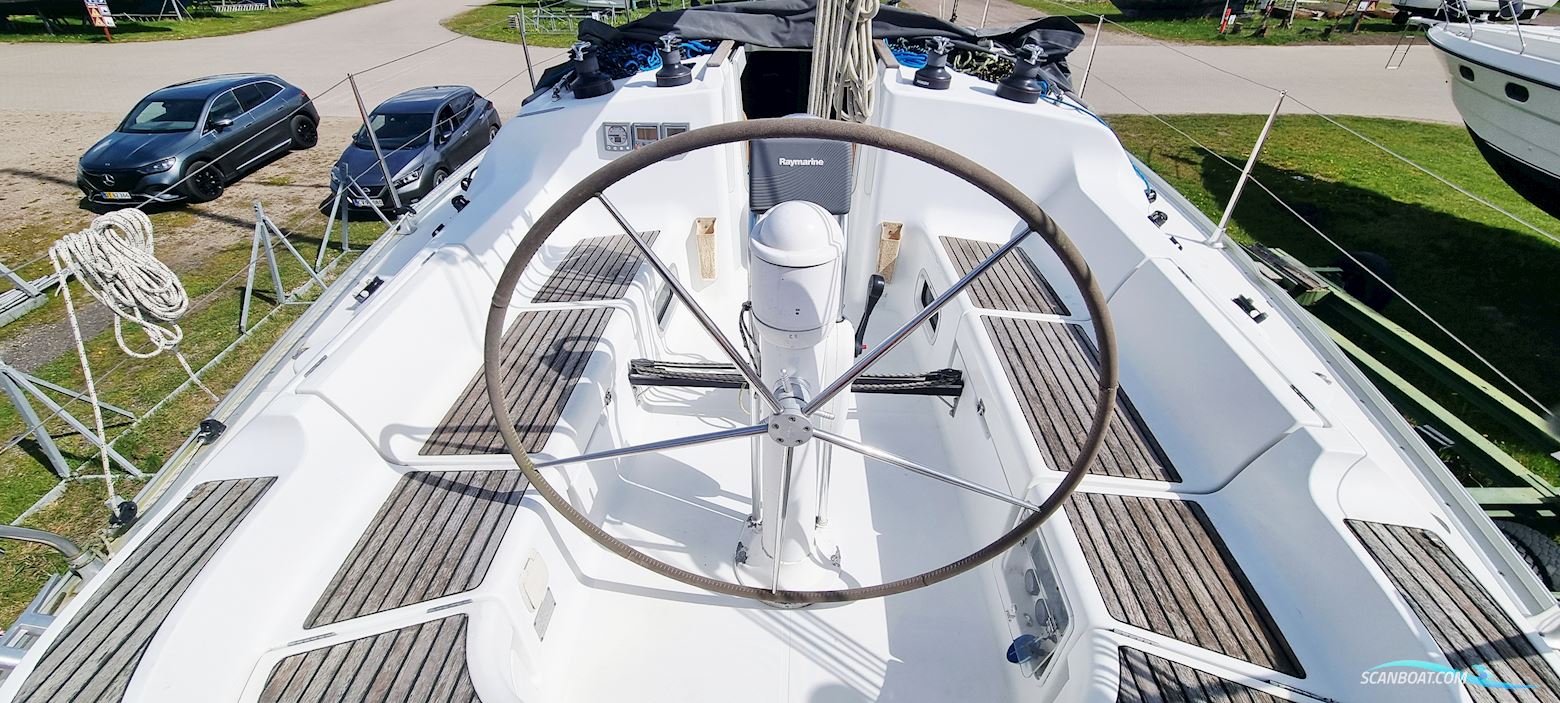 Jeanneau Sun Fast 37 - 3 Cabin
