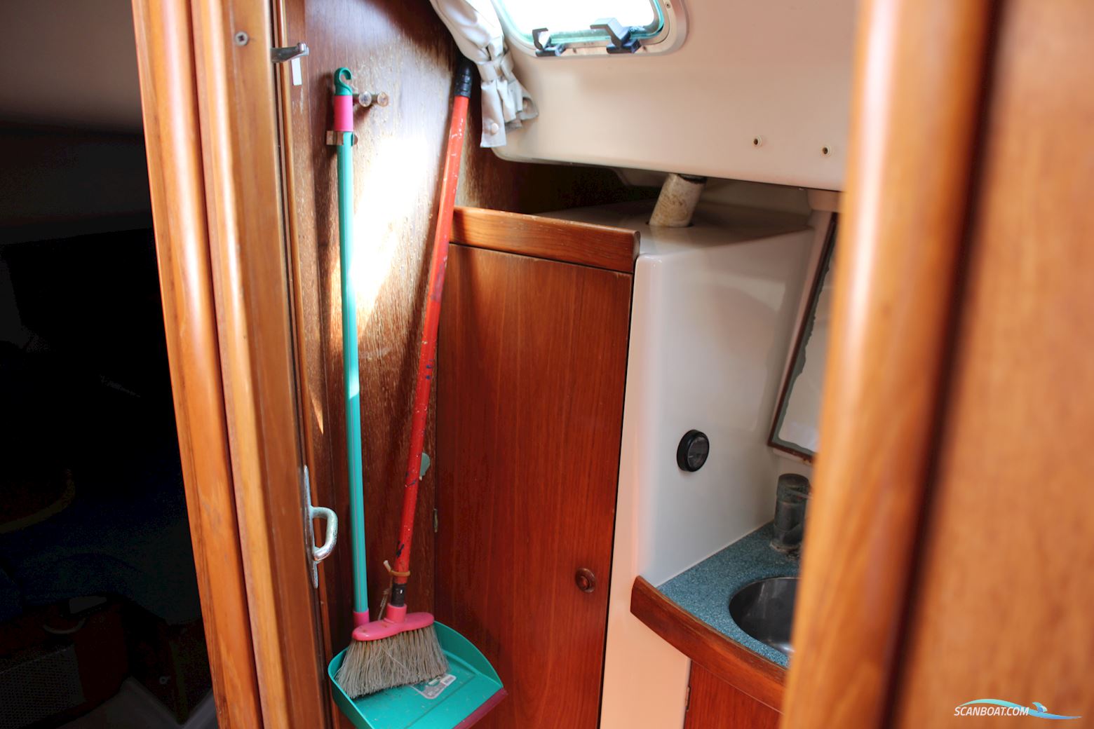 Jeanneau Sun Odessy 43