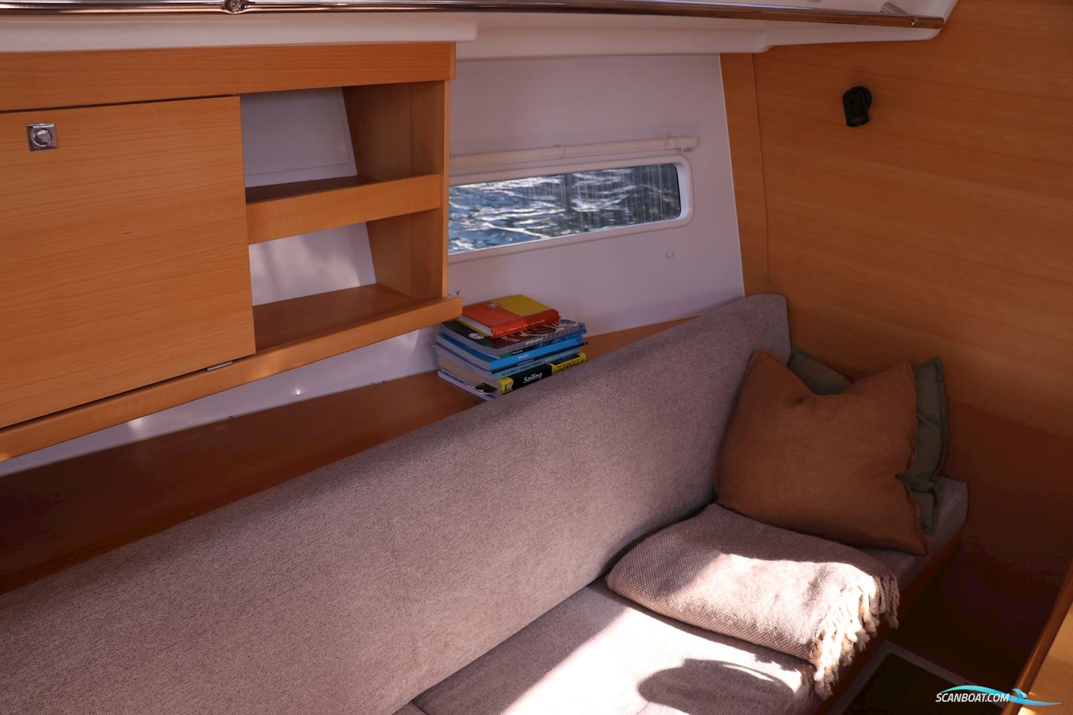 Jeanneau Sun Odyssey 319