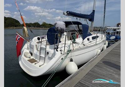 Jeanneau Sun Odyssey 32.2 Sejlbåd 2000, med Yanmar 2GM20 motor, England