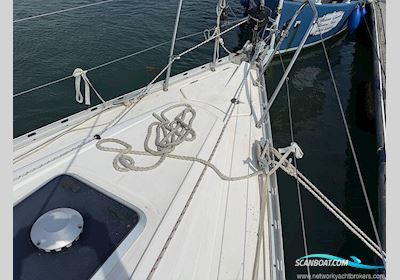 Jeanneau Sun Odyssey 32.2 Sejlbåd 2000, med Yanmar 2GM20 motor, England