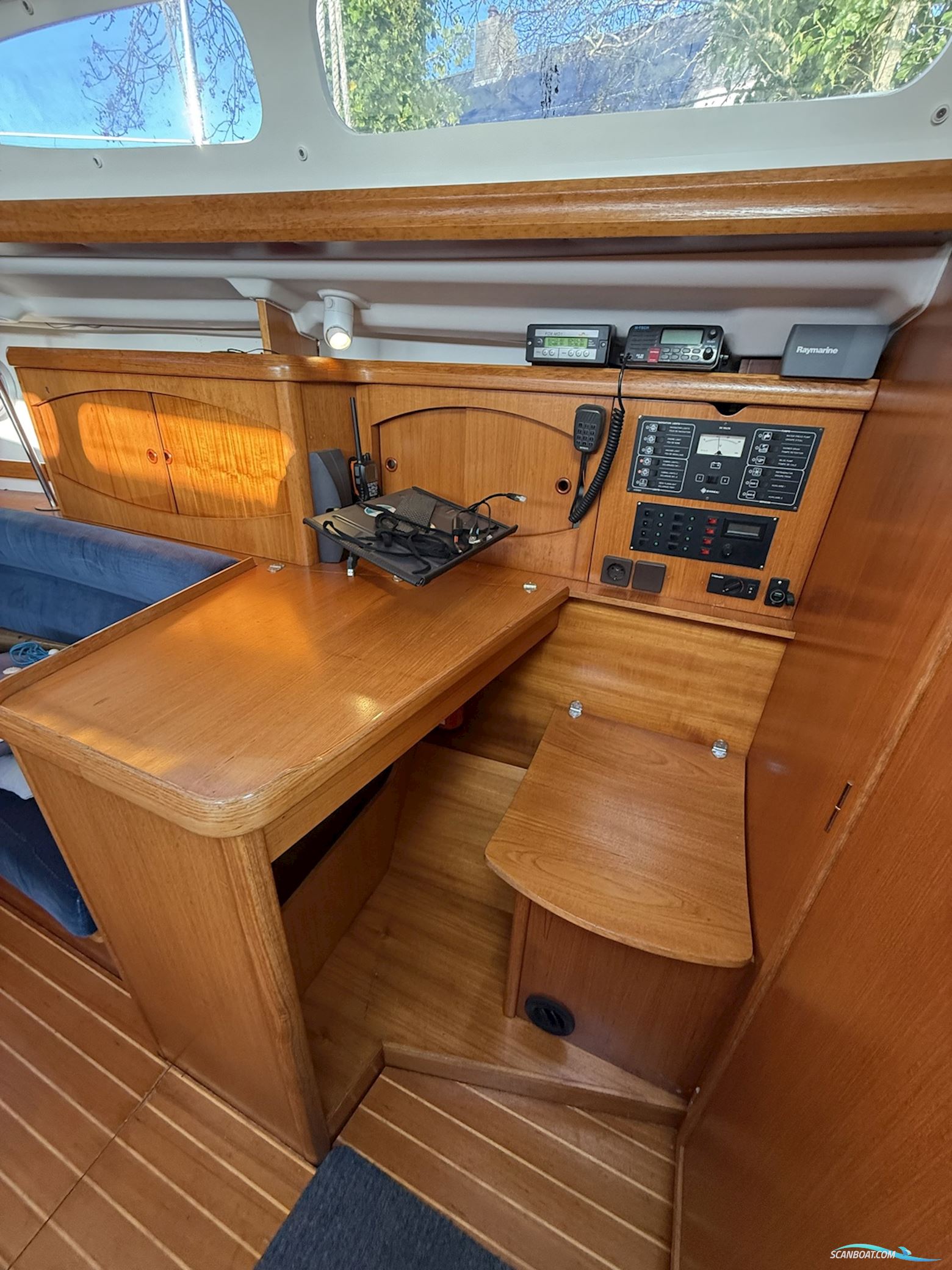 Jeanneau Sun Odyssey 32.2