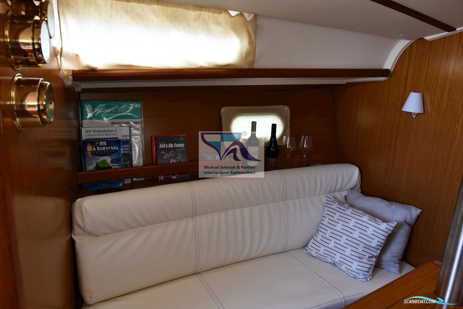 Jeanneau SUN ODYSSEY 32i - Lift Keel
