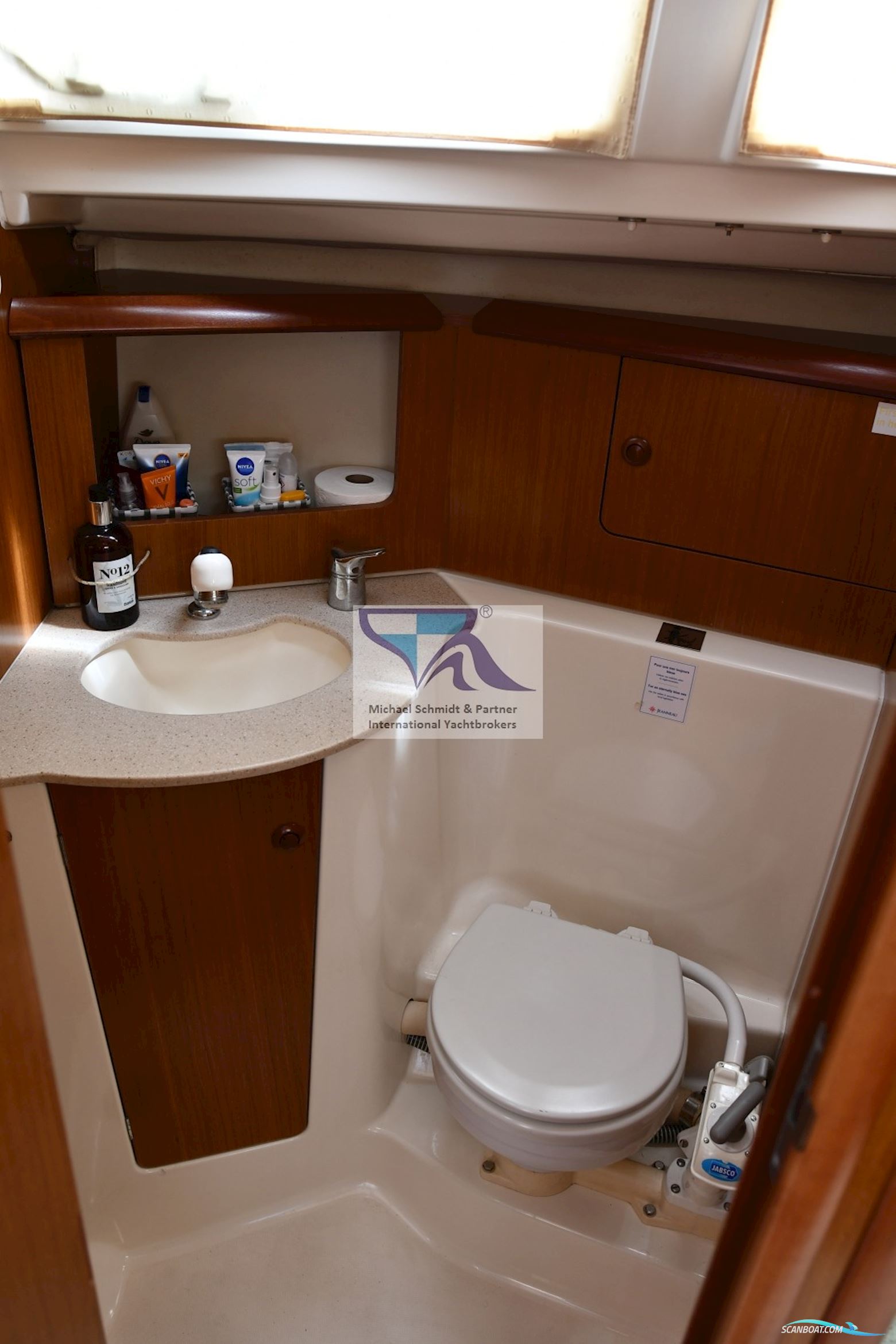 Jeanneau SUN ODYSSEY 32i - Lift Keel