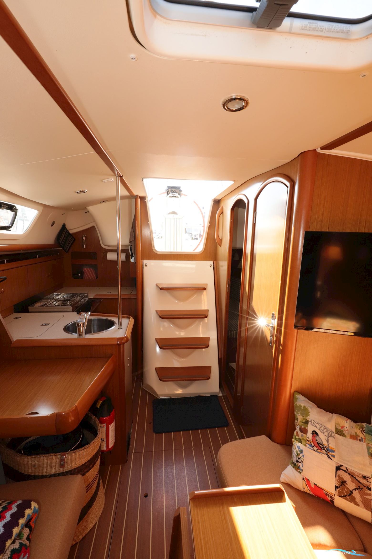 Jeanneau Sun Odyssey 32i Legende