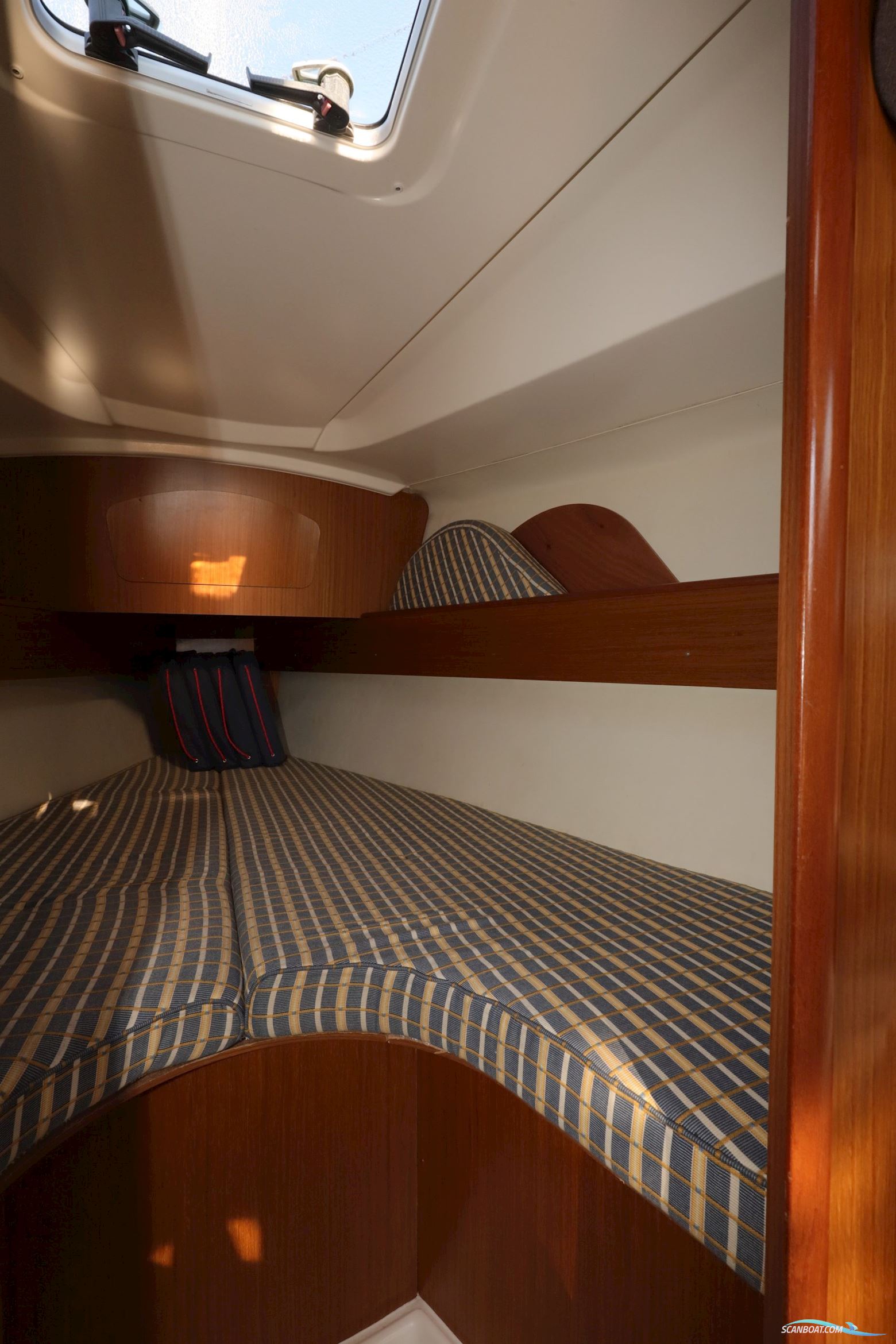 Jeanneau Sun Odyssey 32i Legende