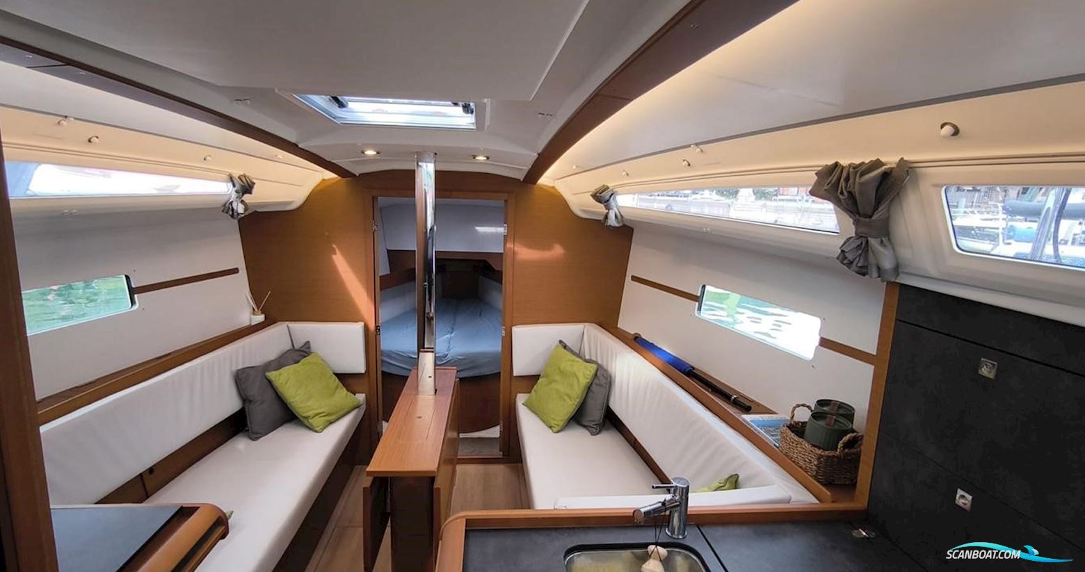 Jeanneau Sun Odyssey 349