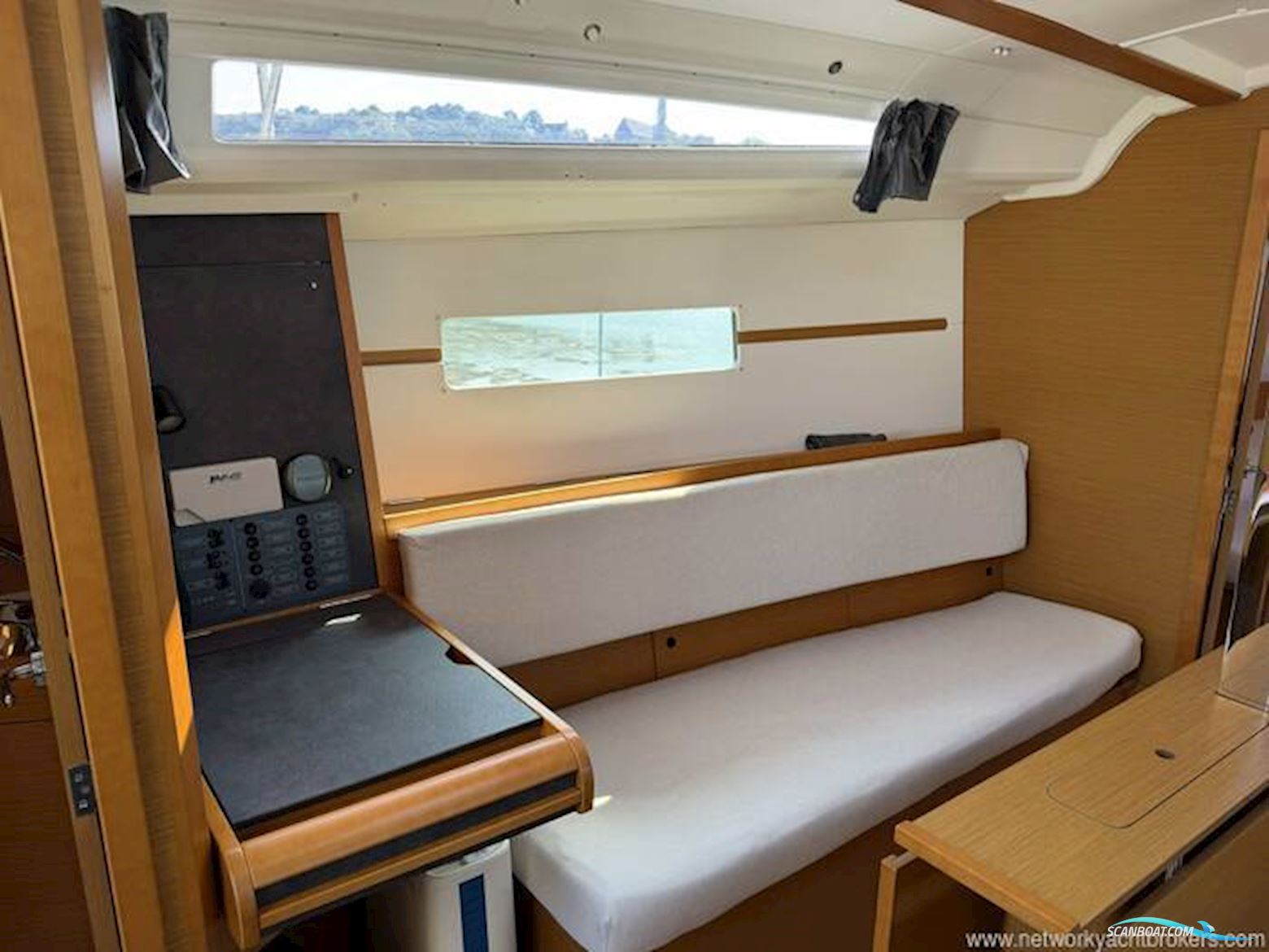 Jeanneau Sun Odyssey 349