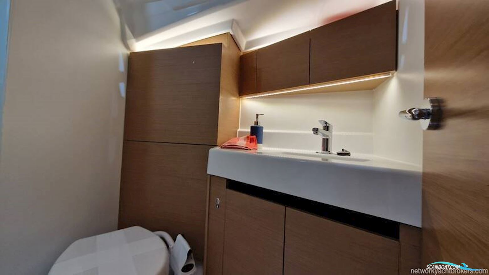 Jeanneau Sun Odyssey 350