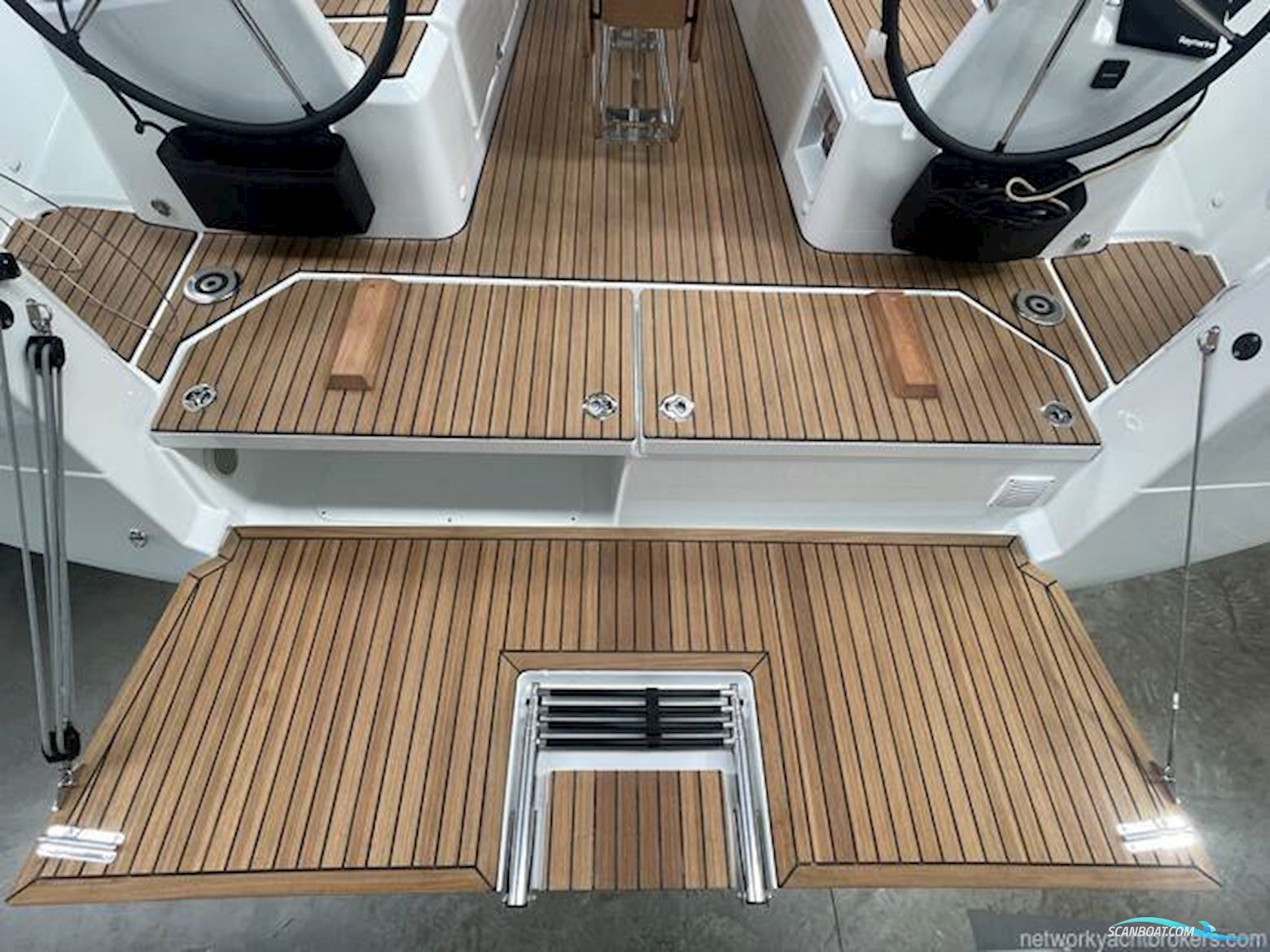 Jeanneau Sun Odyssey 350